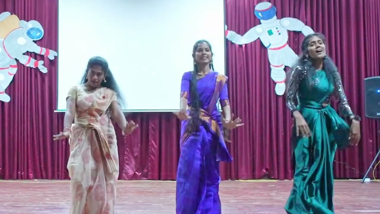 2nd year Girls Dance performance University of Jaffna Faculty of Agriculture @Agrosnight2022