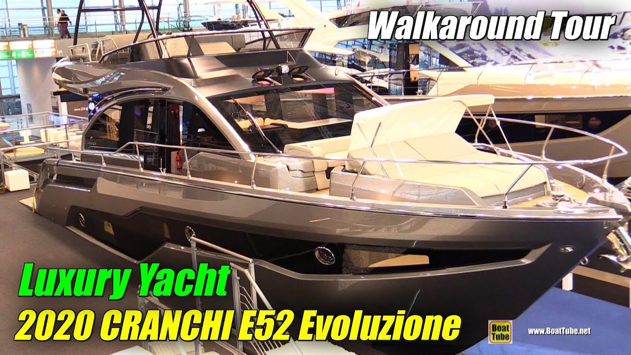 2020 Cranchi E52 Evoluzione Luxury Motor Yacht - Walkaround Tour - 2020 Boot Dusseldorf