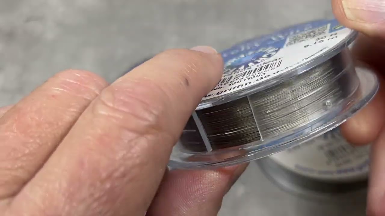 Differences in Stringing (Beading) Wires.  Beadalon, Softflex, Flexrite, Griffin