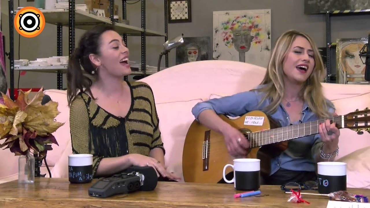 Modern Zamanlar - Demet Evgar & Selen Öztürk (Akustik)