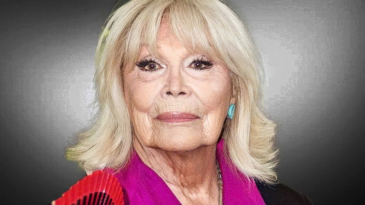 Mit 85 gibt Amanda Lear ENDLICH zu, was wir alle vermutet haben