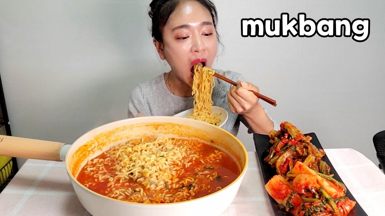 드디어 먹어보네요!맵탱 4봉지 먹방 Spicy Ramyeon Mukbang eating show