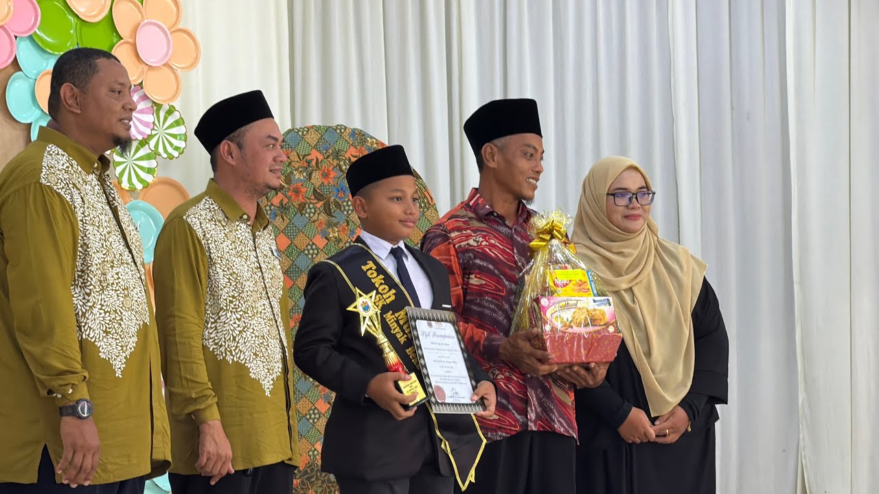 HARI ANUGERAH KECEMERLANGAN DAN KONVOKESYEN TAHUN 6 DAN PRASEKOLAH 2025 SK MINYAK BEKU