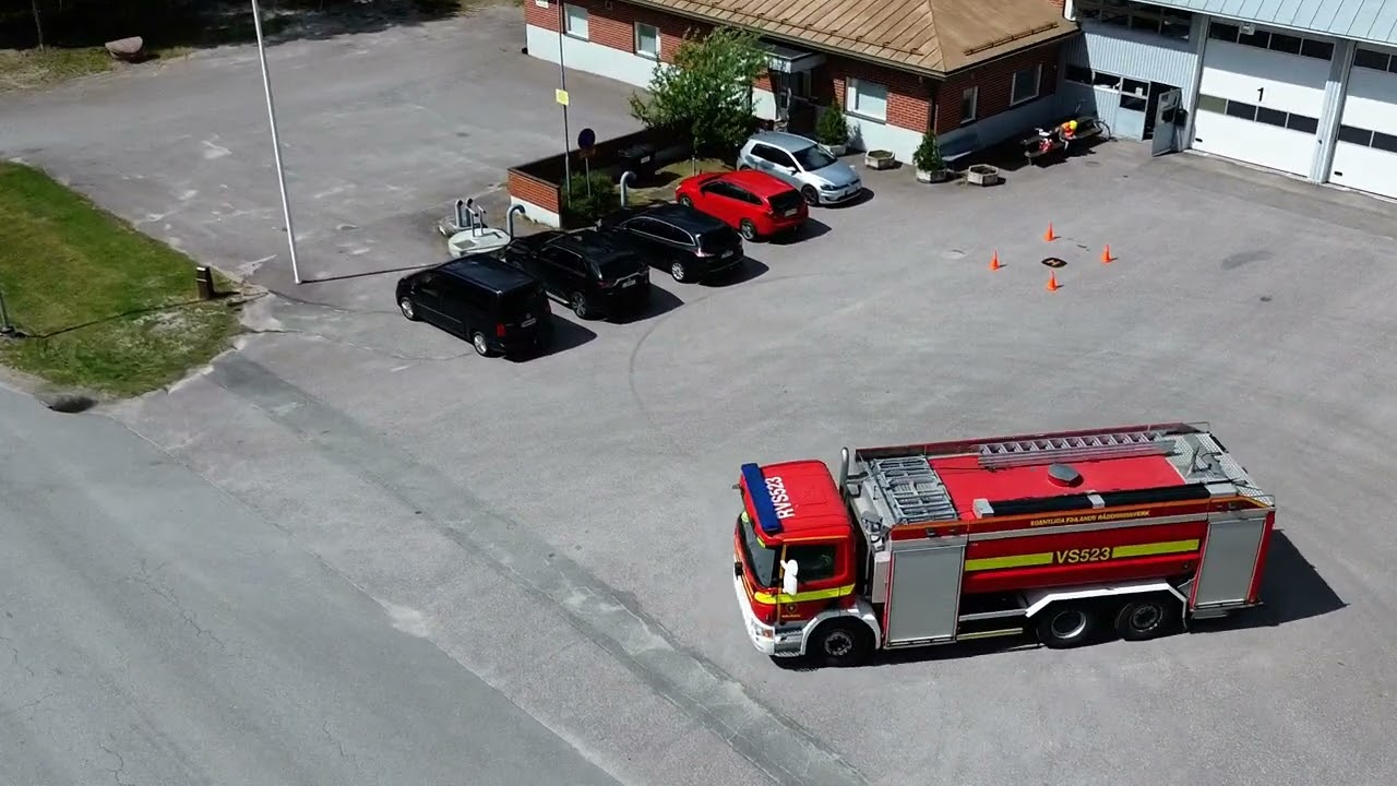 Asema 52 paloautot hälytykseen