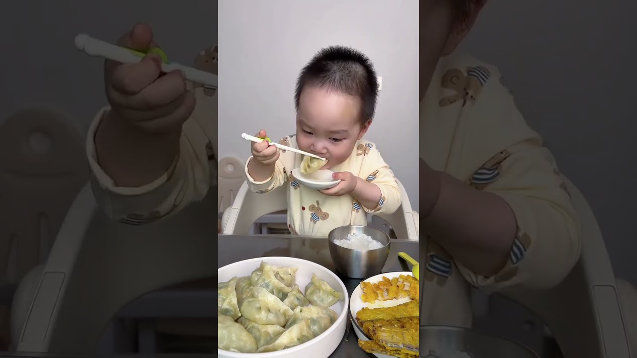 宝宝吃饭 #自主进食 #萌宝小吃货 #干饭宝宝上线
