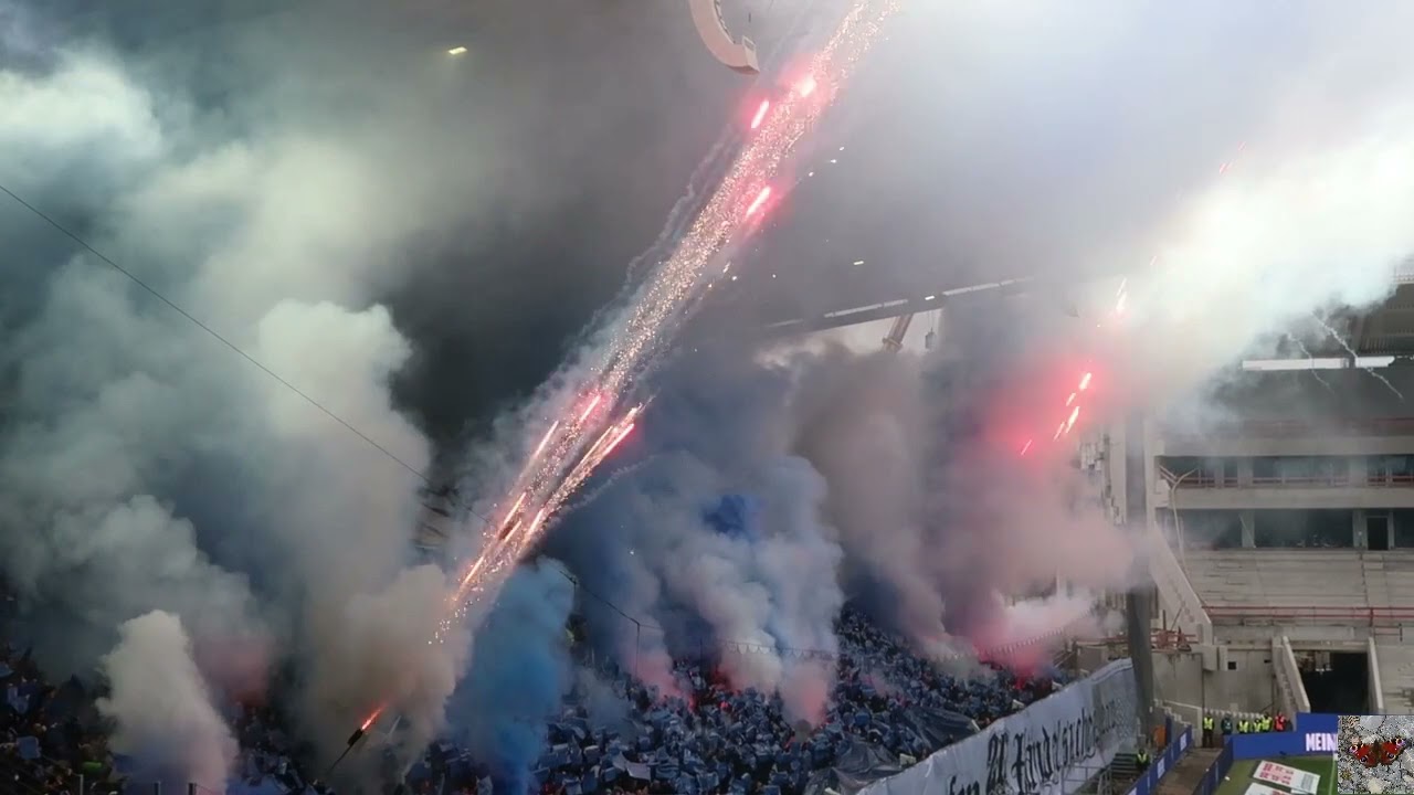 KSC-Pauli  2.Liga2022/2023 Viel Rauch und Tore
