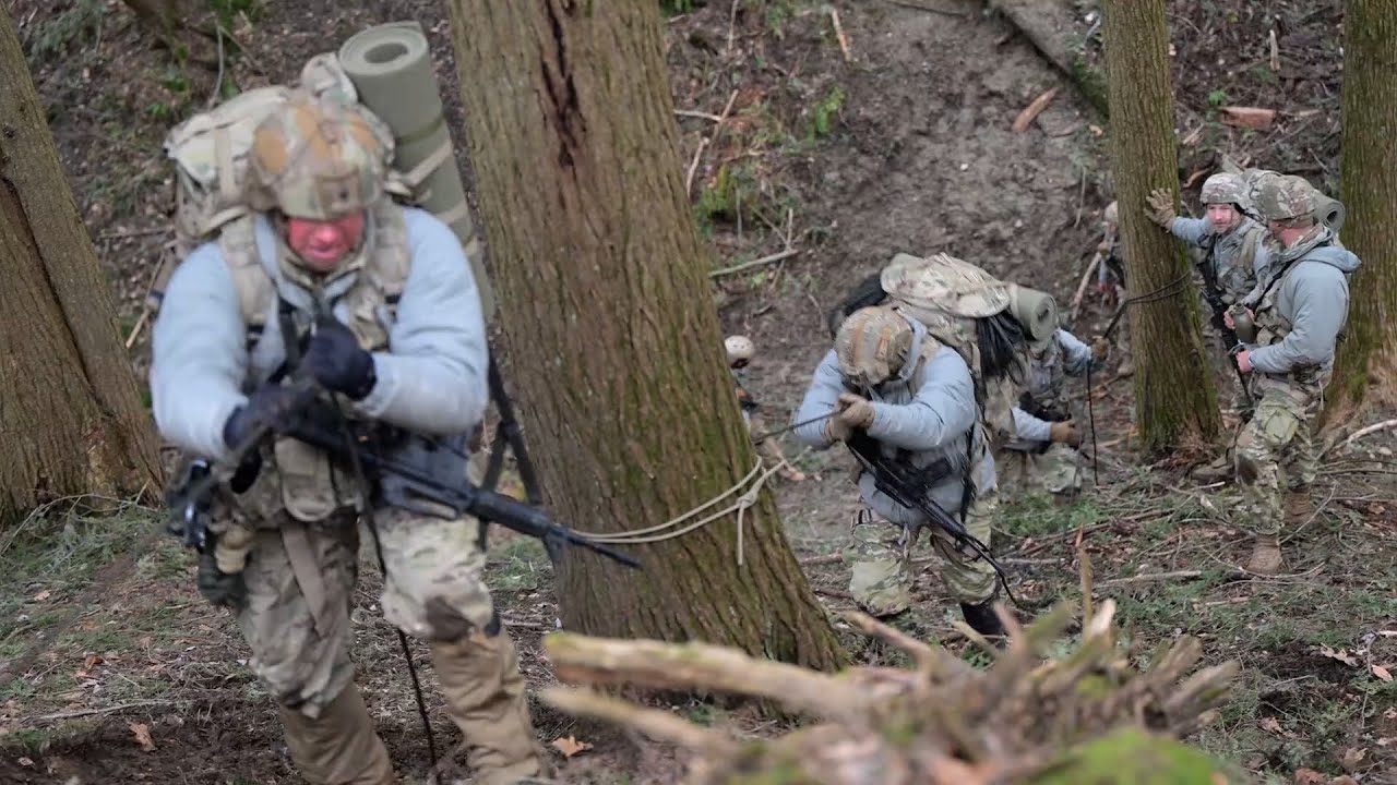 Learn from the Best at the Army Mountain Warfare School