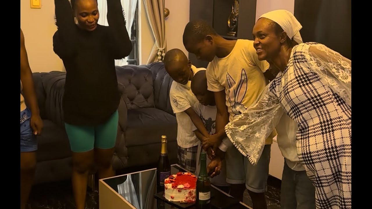 How I surprise justice with his mum and siblings 🎉🎂