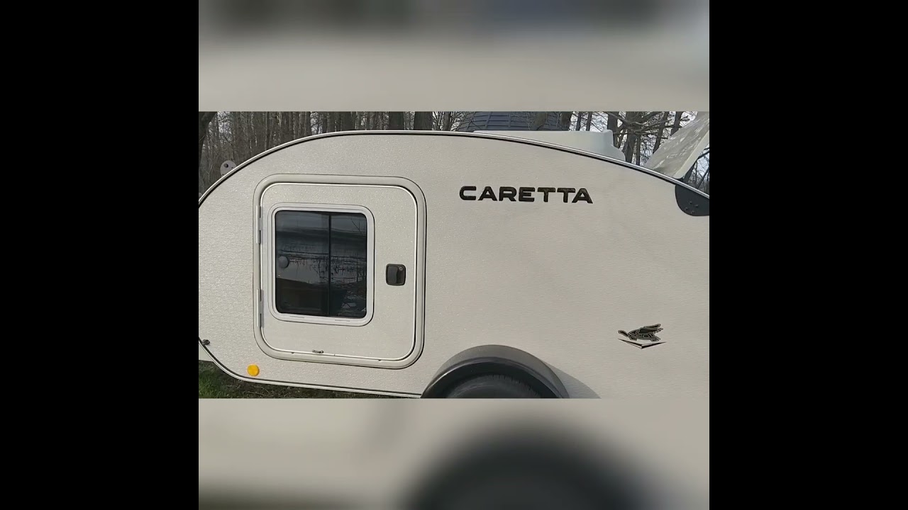 Caretta 1500 mini przyczepa kempingowa wyprawowa dostępna w Everest Przyczepy Outlet