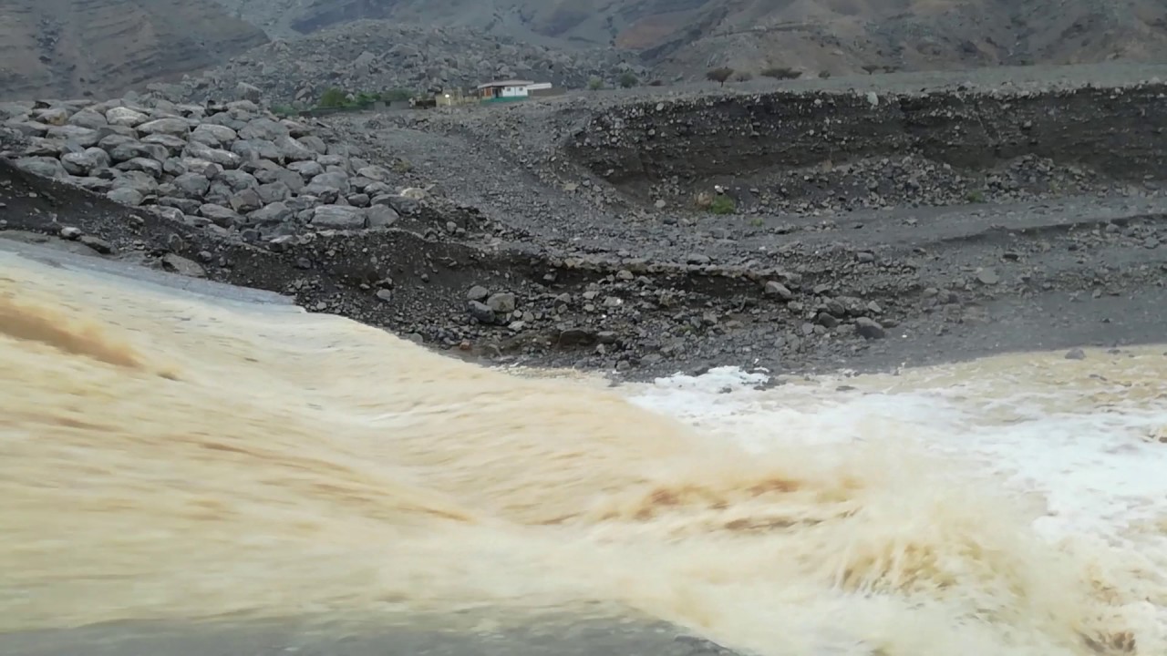 امطار وادي غليله حلحل 2017