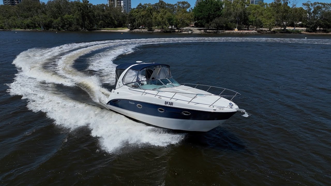 Maxum 3100 | 2004 Model