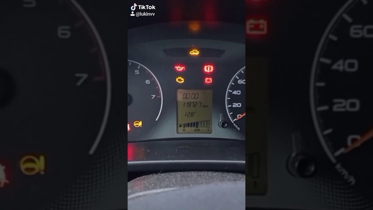 Убираю ошибку с помощью устройства OBD2