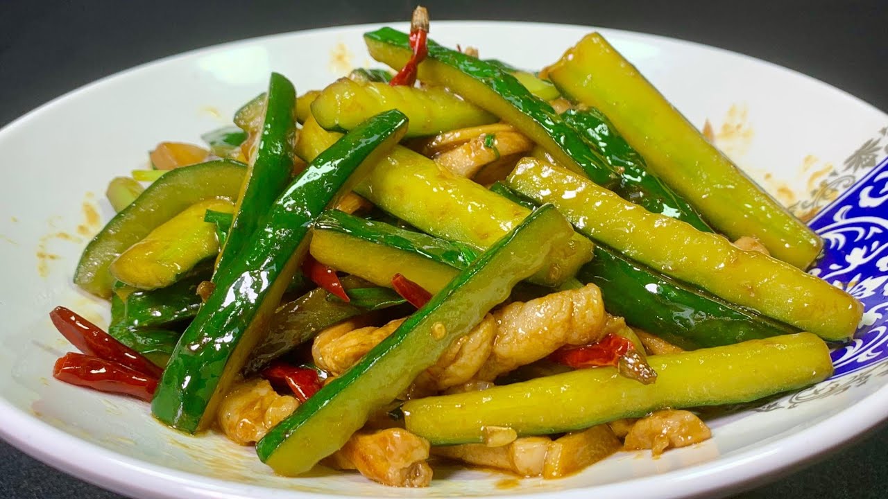 黃瓜和它一起炒那簡直是絕配，做法特簡單，清脆營養又入味【一畫美食】#黃瓜 #黃瓜料理