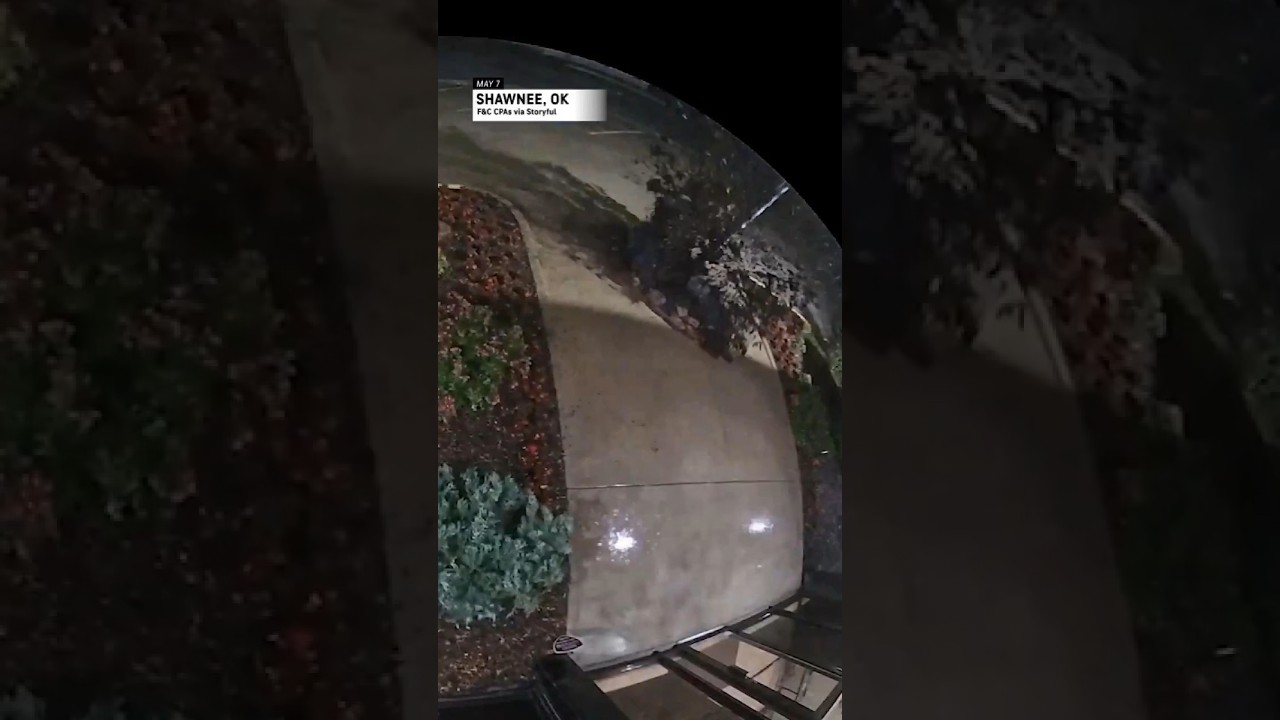 BOOM ⚡️Lightning Struck, Causing Dirt to Explode Caught on Cam 
