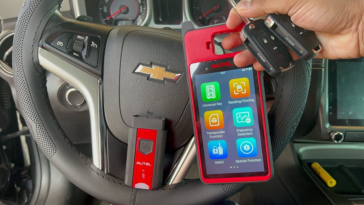 Chevrolet Camaro 2010-2019: добавление программирования запасного ключа с помощью Autel KM100