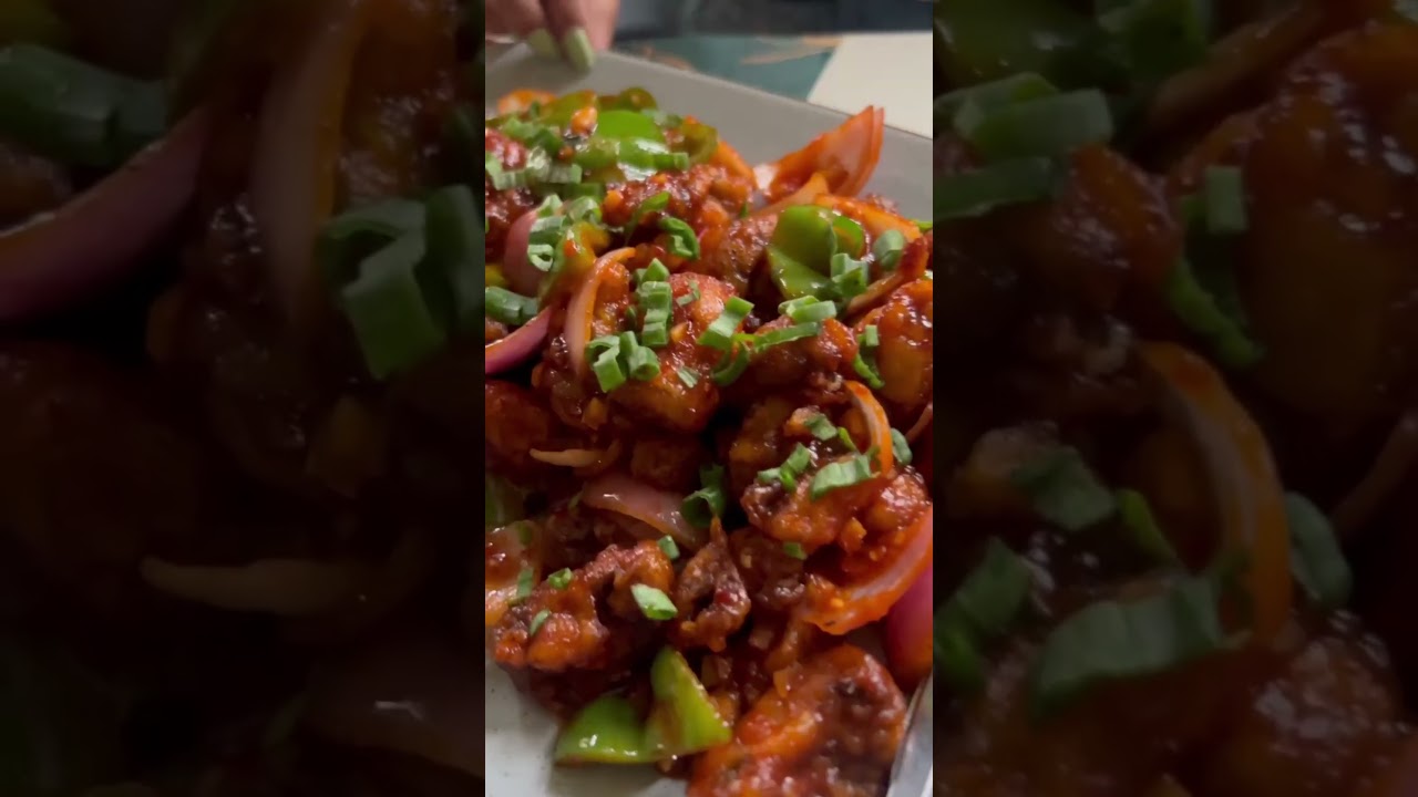 zurii cafe in punjabi bagh , west delhi      #viralvideo #cafe #punjabibagh #zuriicafe #food #date