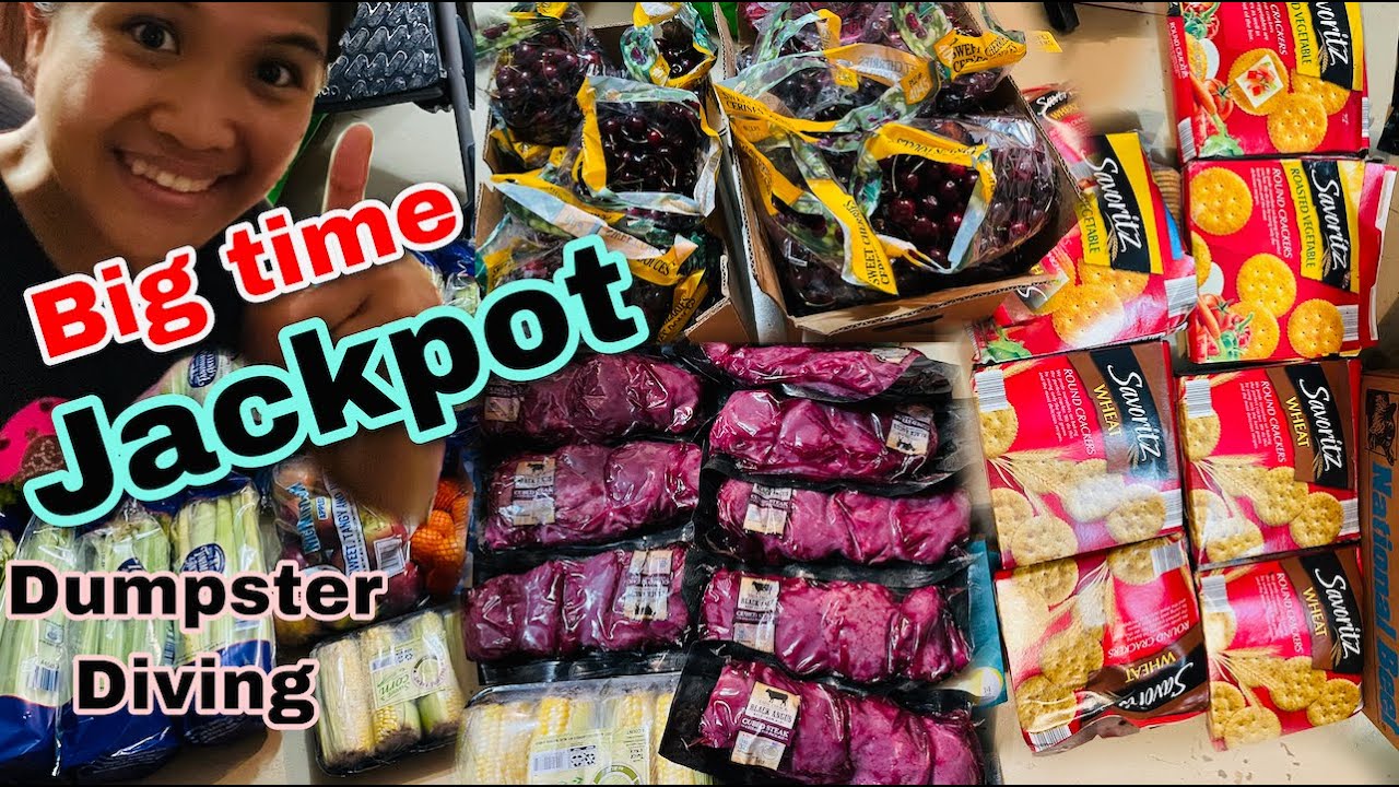 DUMPSTER DIVING WOW DUMPSTER IS FULL OF CHERRIES AND BEEF I CANT BELIEVE WHAT I FOUND
