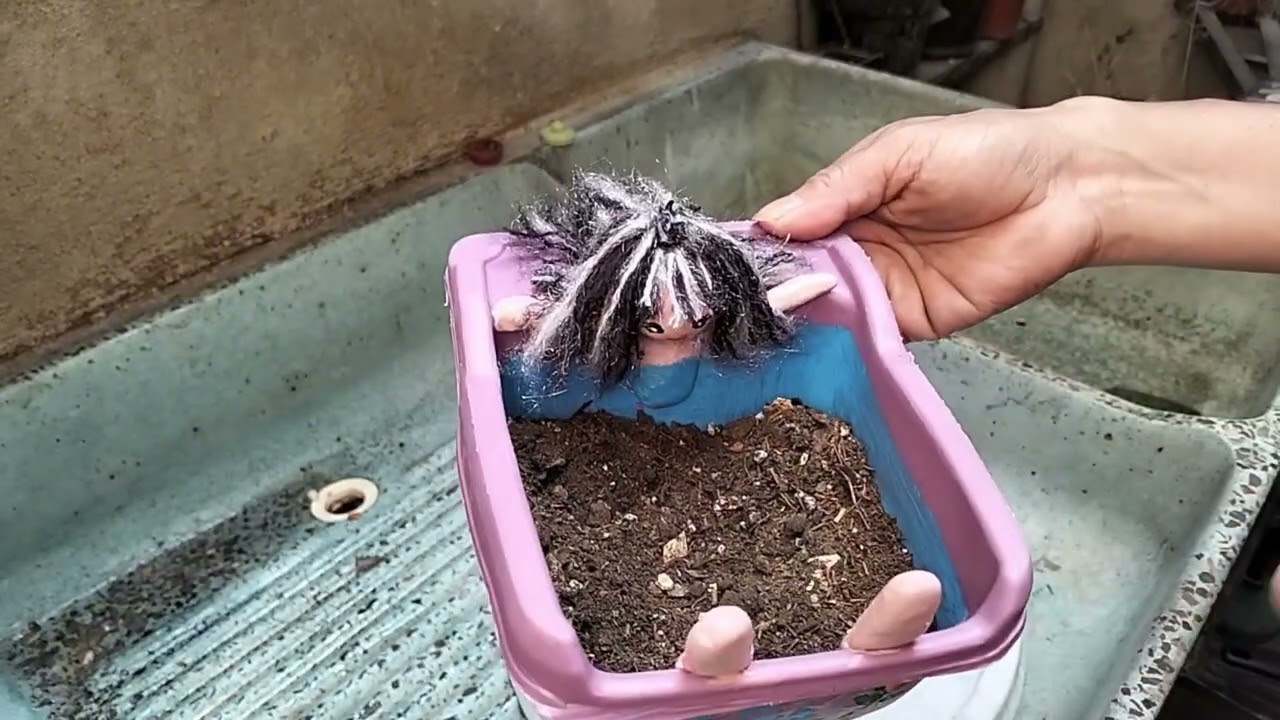RETO MACETA LA MUÑECA DE LA BAÑERA 🛁🌷🏡