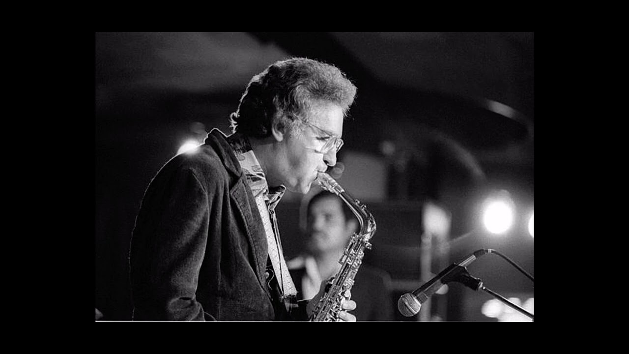 airegin -- lee konitz & chet baker live