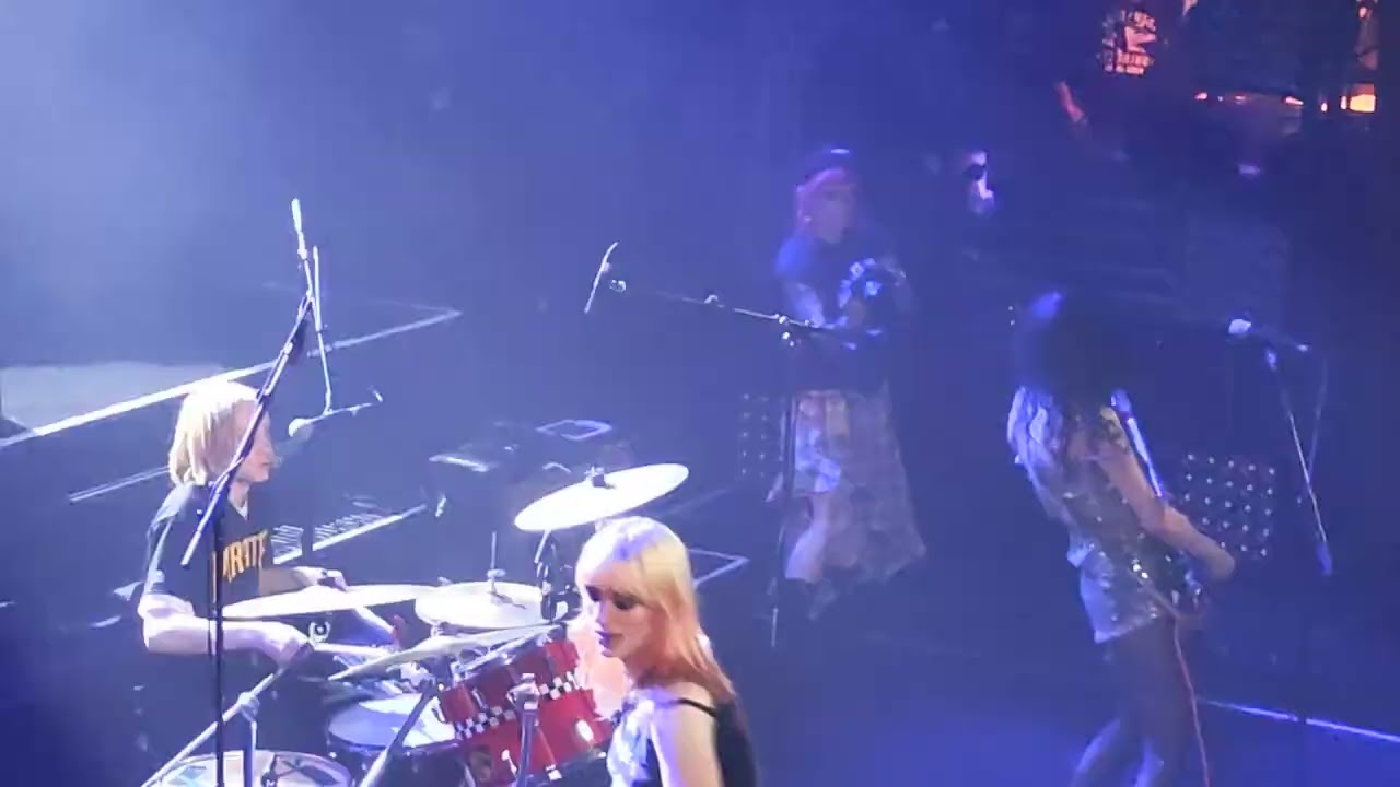 HotWax, live @ Paris Le Trianon, 05/12/2025