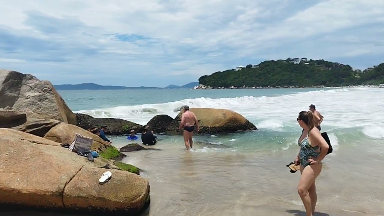 Praia das bananeiras Gov.Celso Ramos sc