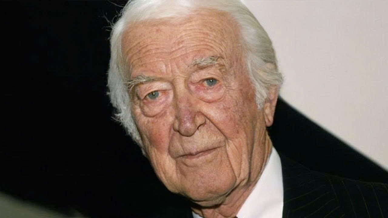 He Dated Raymond Burr in Secret, Now We Know the Reason Why