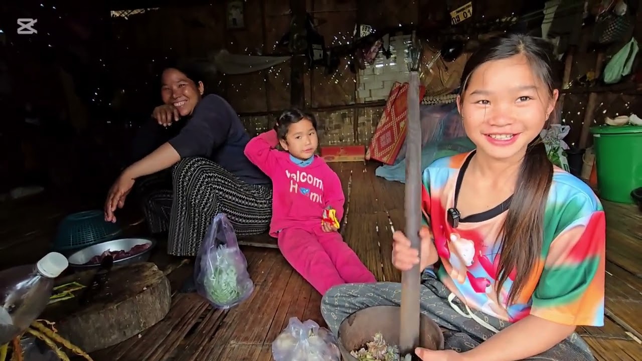 วันนี้น้องปูนา ทำกับข้าว พร้อมพาดู บ้าน ญาติพี่น้องของน้อง