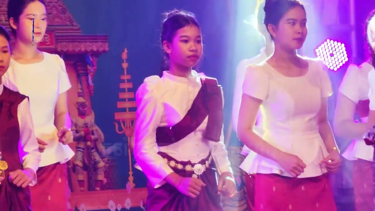 ចម្រៀងខ្មែរកម្ពុជាក្រោម។ - Nhac khmer wat svay siem thmey