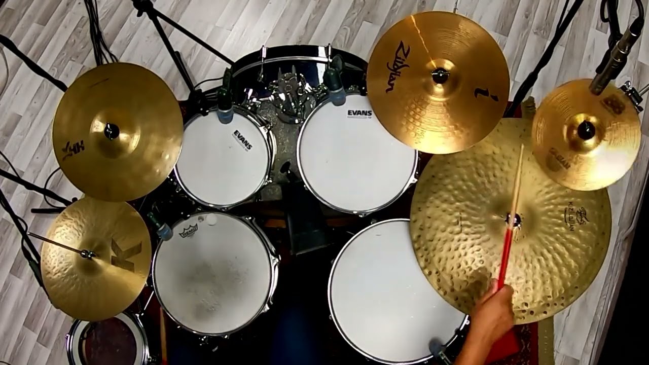 Bossa Nova With Licks and Fills