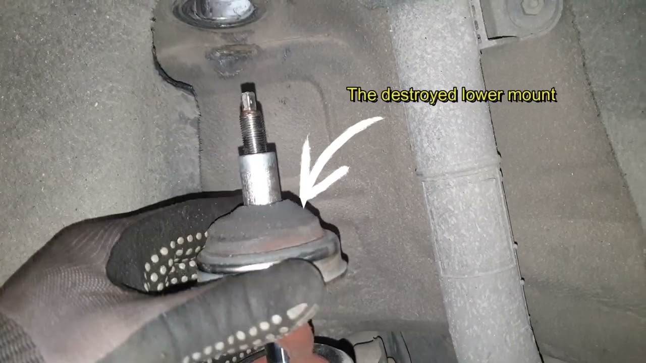 BMW E93 Rear strut mounts replacement.