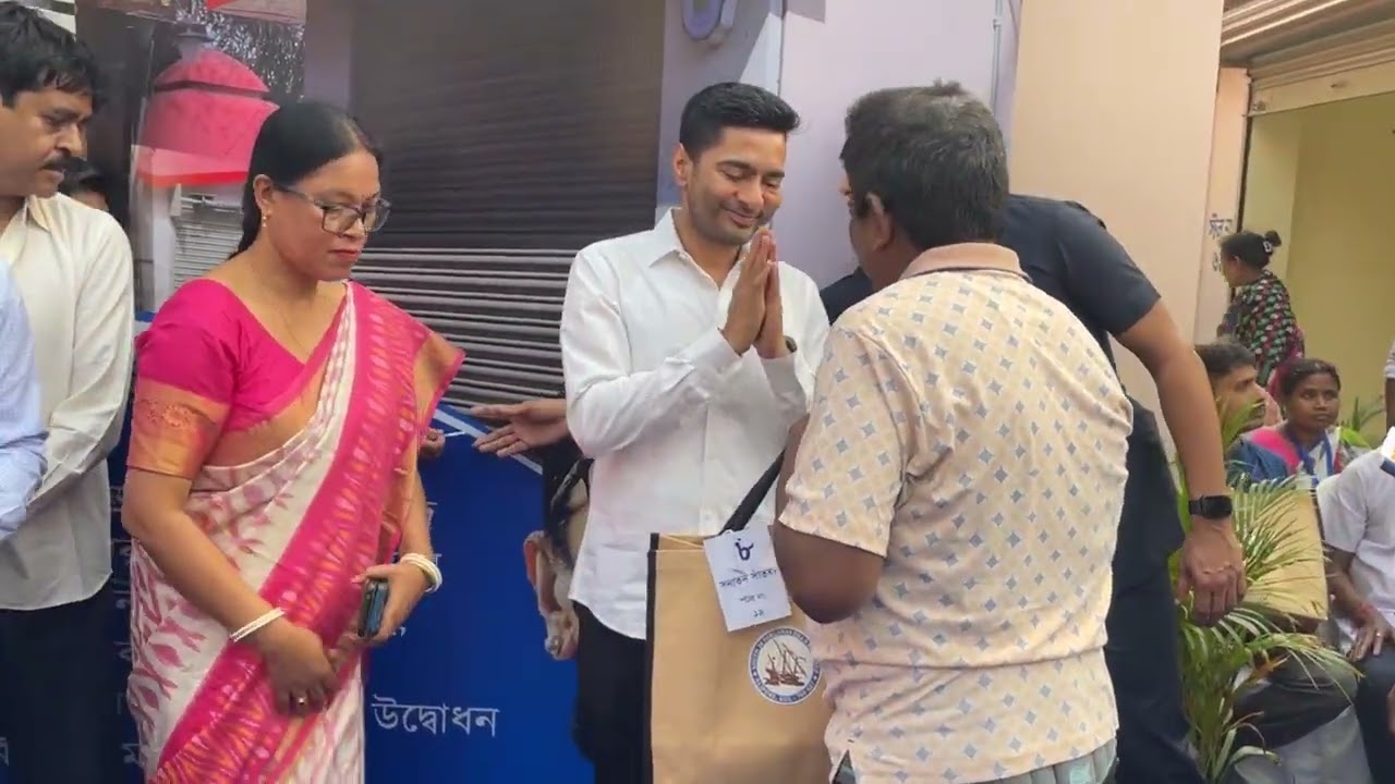 Shri Abhishek Banerjee handing over keys for renovated stalls near Baba Boro Kachari Temple