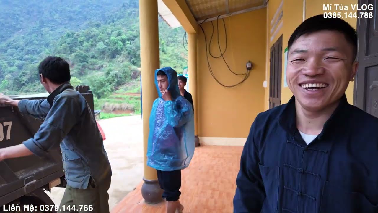 Đường Lũng Hầu T1.Anh Nô Bí Thư Thôn Và Bà Con Cấp Tốc Ra Nhận Xi Để Làm Đường.Mí Tủa VLOG