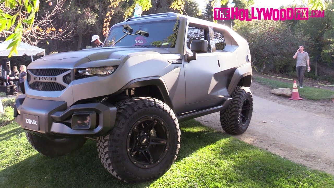 Jamie Foxx's Rezvani Tank Is Examined Up-Close In His Backyard During His Celebrity Basketball Game