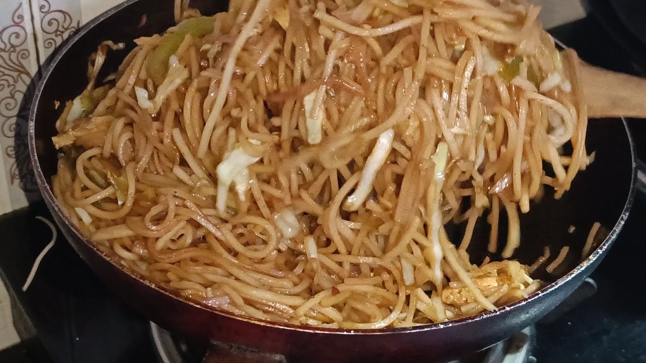 street style Paneer Hakka noodles recipe | Food Talk