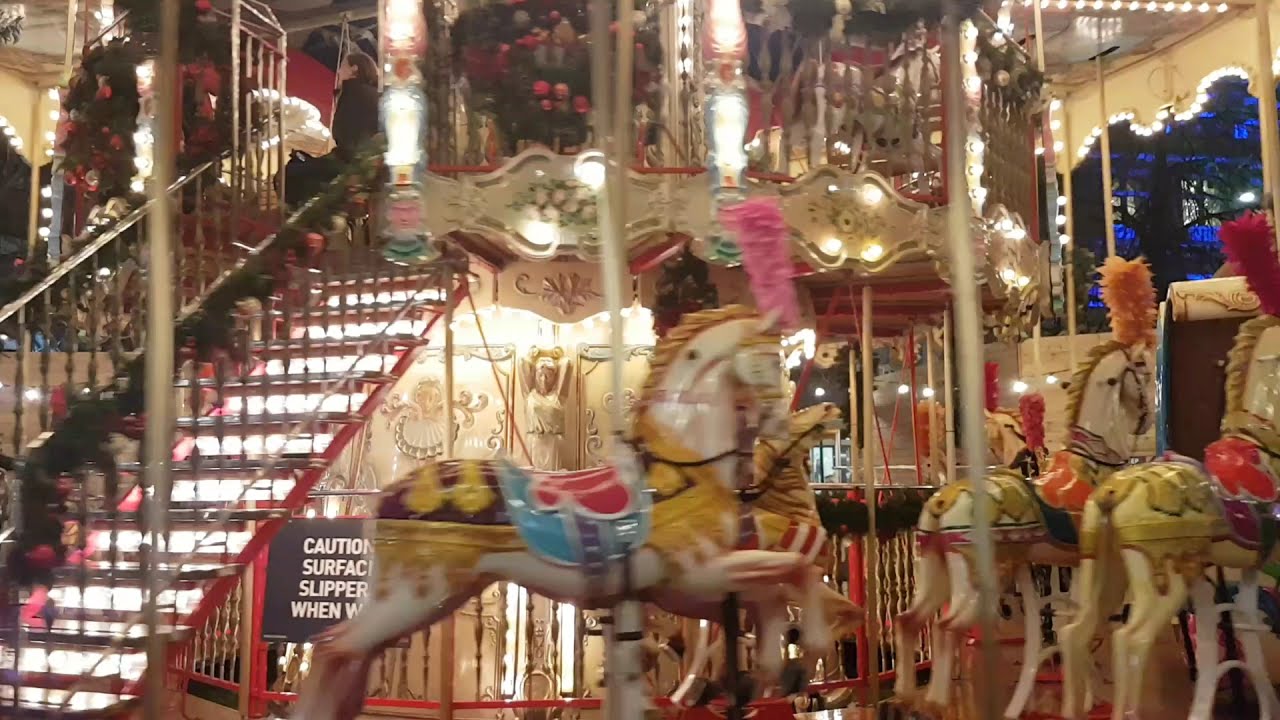 Carousel Ride / Merry-go-Round / Carnival Ride. Relaxing Music. 