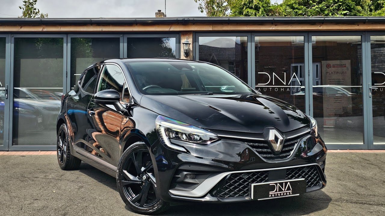 2022 Renault Clio RS Line 