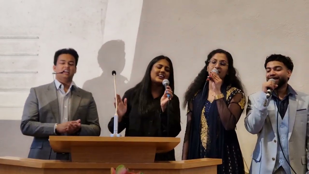 Amazing Grace Ministries Switzerland - Singa Kebiyil naan by Andrew Solomons