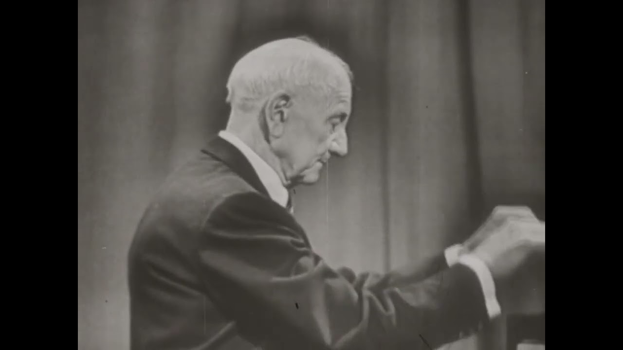 Dohnányi plays his Rhapsody in F sharp minor Op.11 no.2 (1957)