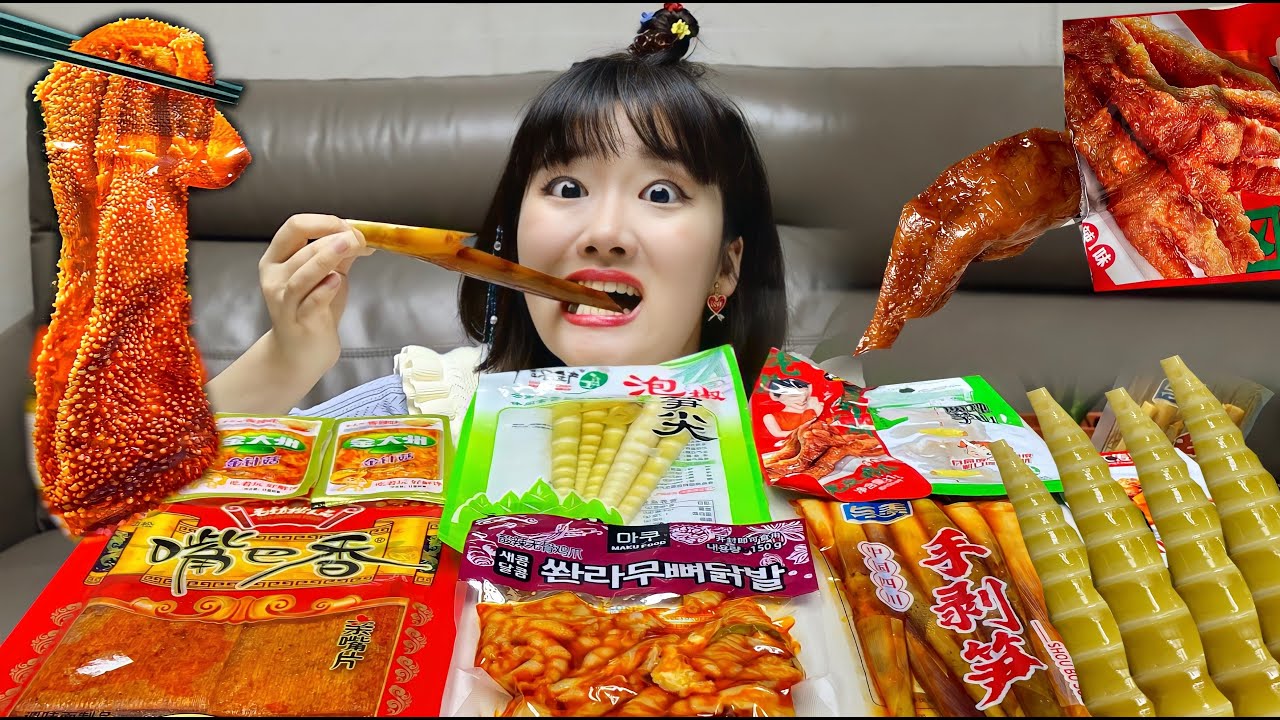 Ужасающий китайский мукбанг со вкусом мала ASMR🌶 (куриные лапки без когтей, побеги бамбука, китай...