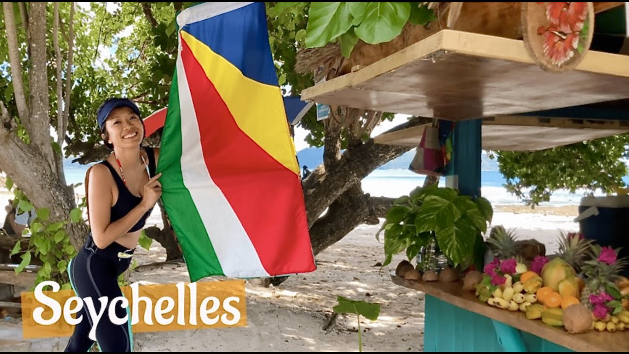 Seychelles 🏝️ Biking in La Digue island 🌴