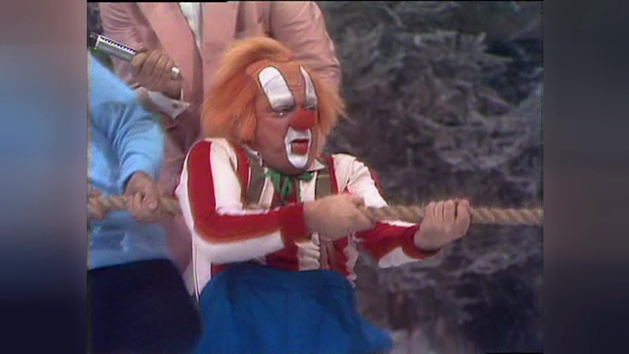 Clown Bassie in de Showbizzquiz 1982 HD