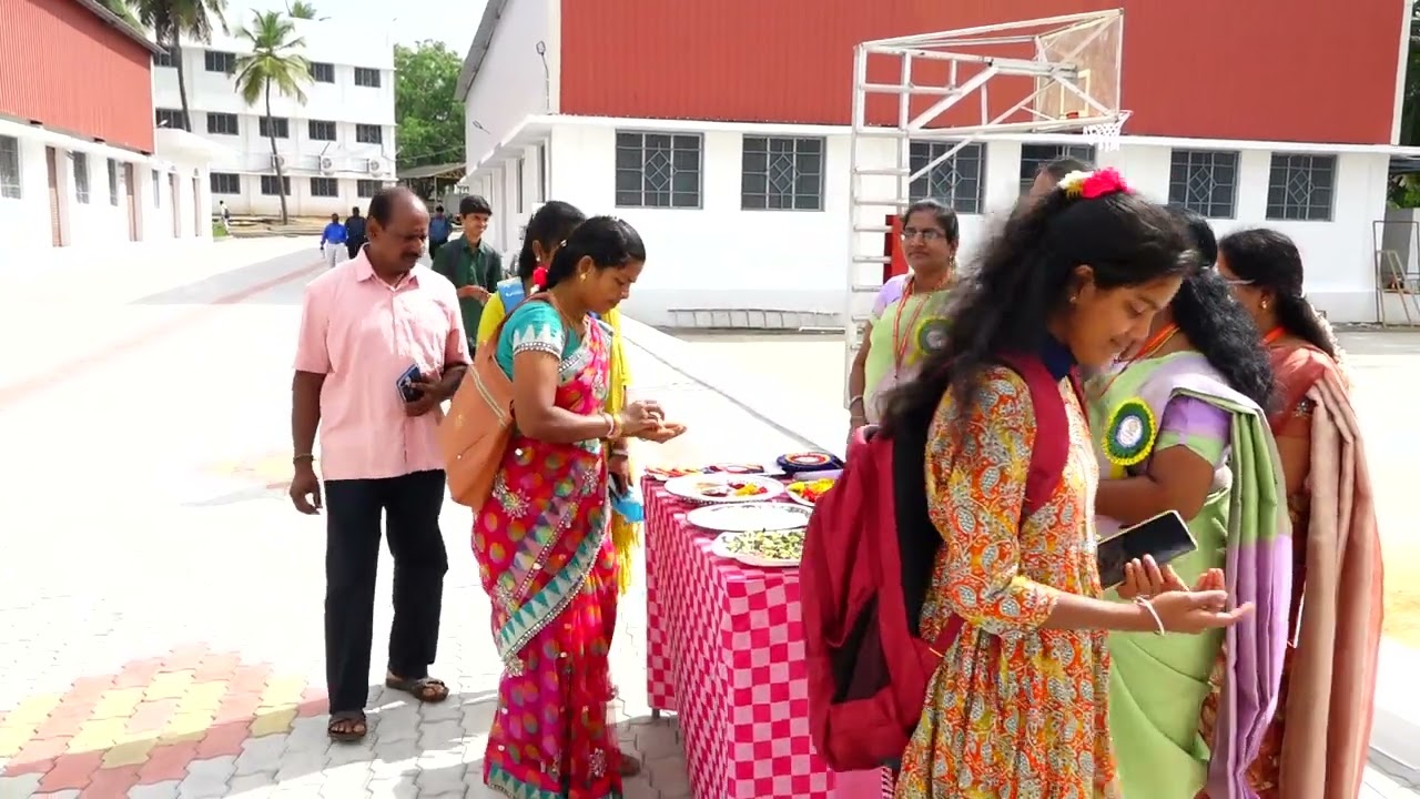 FIRST YEAR INDUCTION DAY PROGRAM [18’TH BATCH]25.09.2025-P.S.V COLLEGE OF ENGINEERING AND TECHNOLOGY