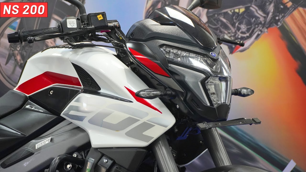 Bajaj Pulsar NS 200 New Model 2024 Detailed Review ~ New Updates | On Road Price & Colors | Mileage