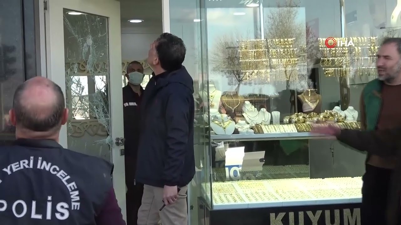 Adana'da kuyumcuda silahlı soygun!