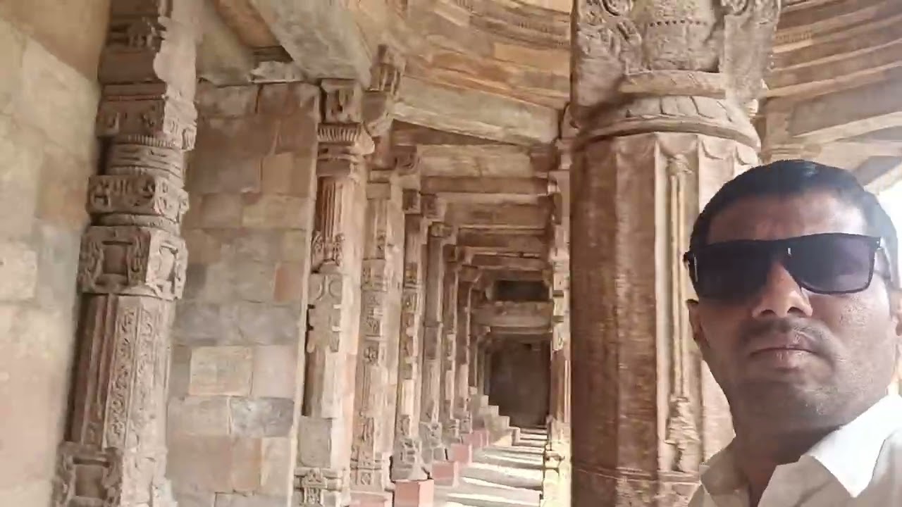 ದೆಹಲಿಯ ಕುತ್ ಮಿನಾರ್  ಮೈರೂಲಿ ಶಾಸನ ಕಂಬ ಶಾಸನ 