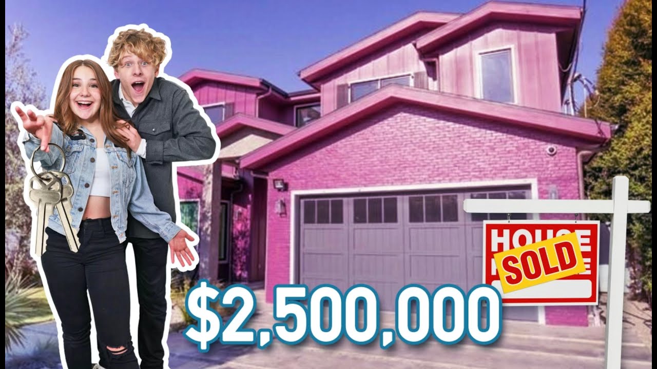 I Bought A PURPLE Dream House **EMPTY HOUSE TOUR**💜🔑| Piper Rockelle