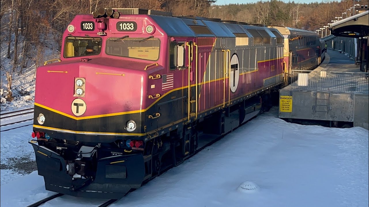 MBTA 421/434 arrive and depart the Wachusett station 