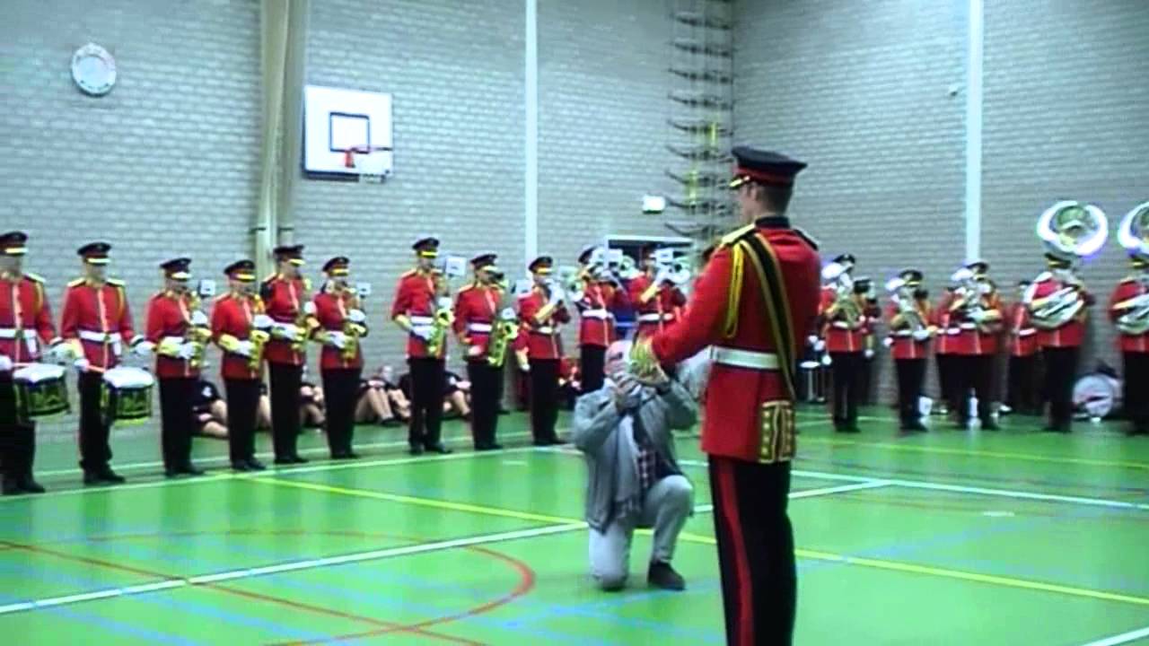 showkorps wilhelmina presentatie nieuwe uniformen 24-05-'13