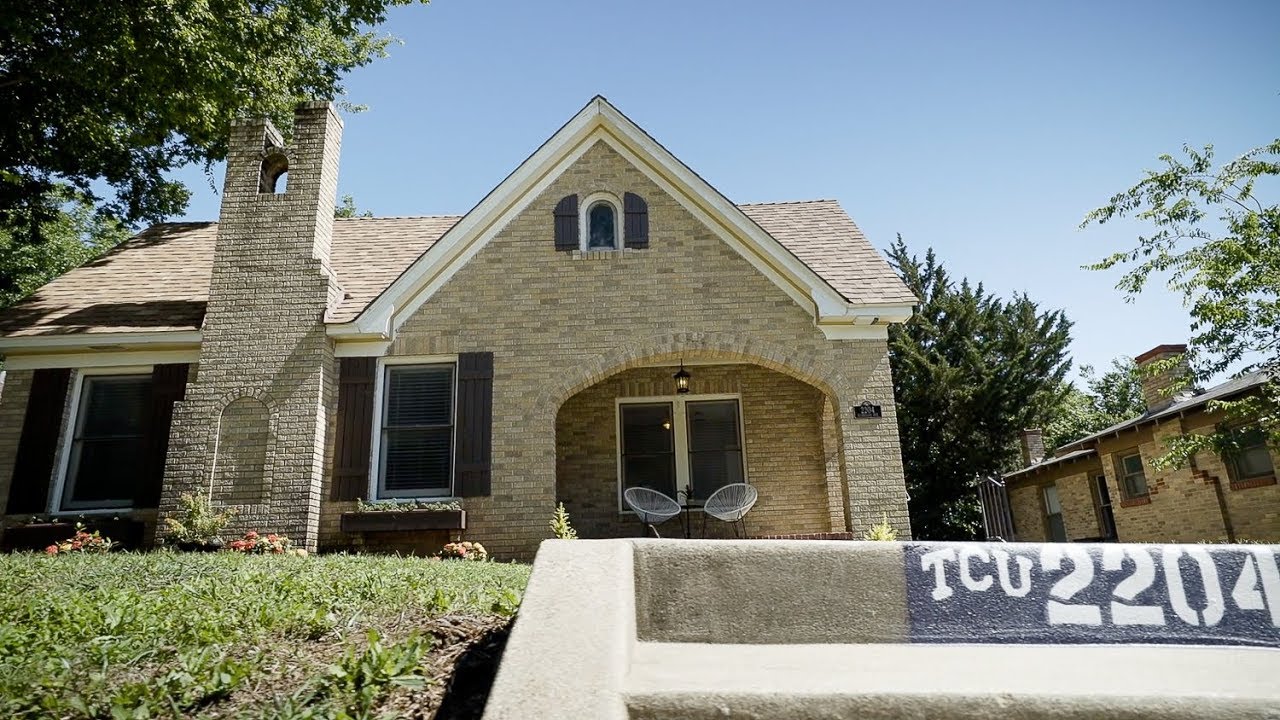 2204 Harrison Avenue Fort Worth, TX 76110 - LEAGUE Real Estate