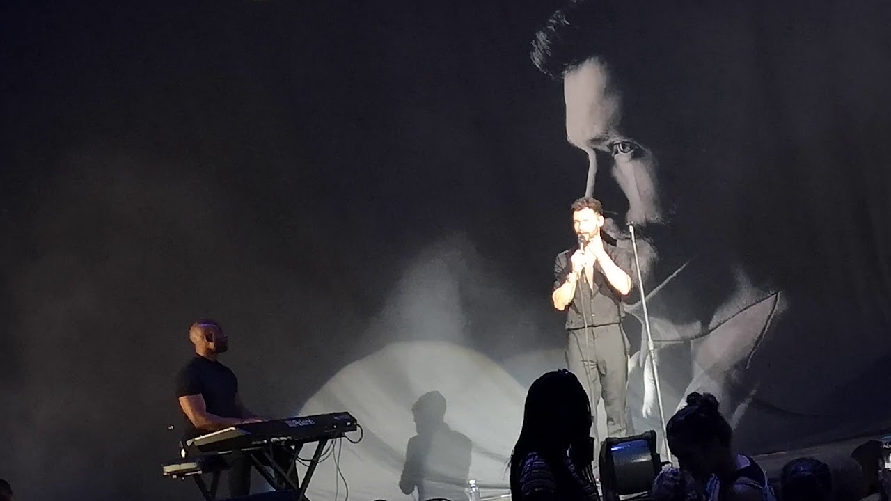 Calum Scott live